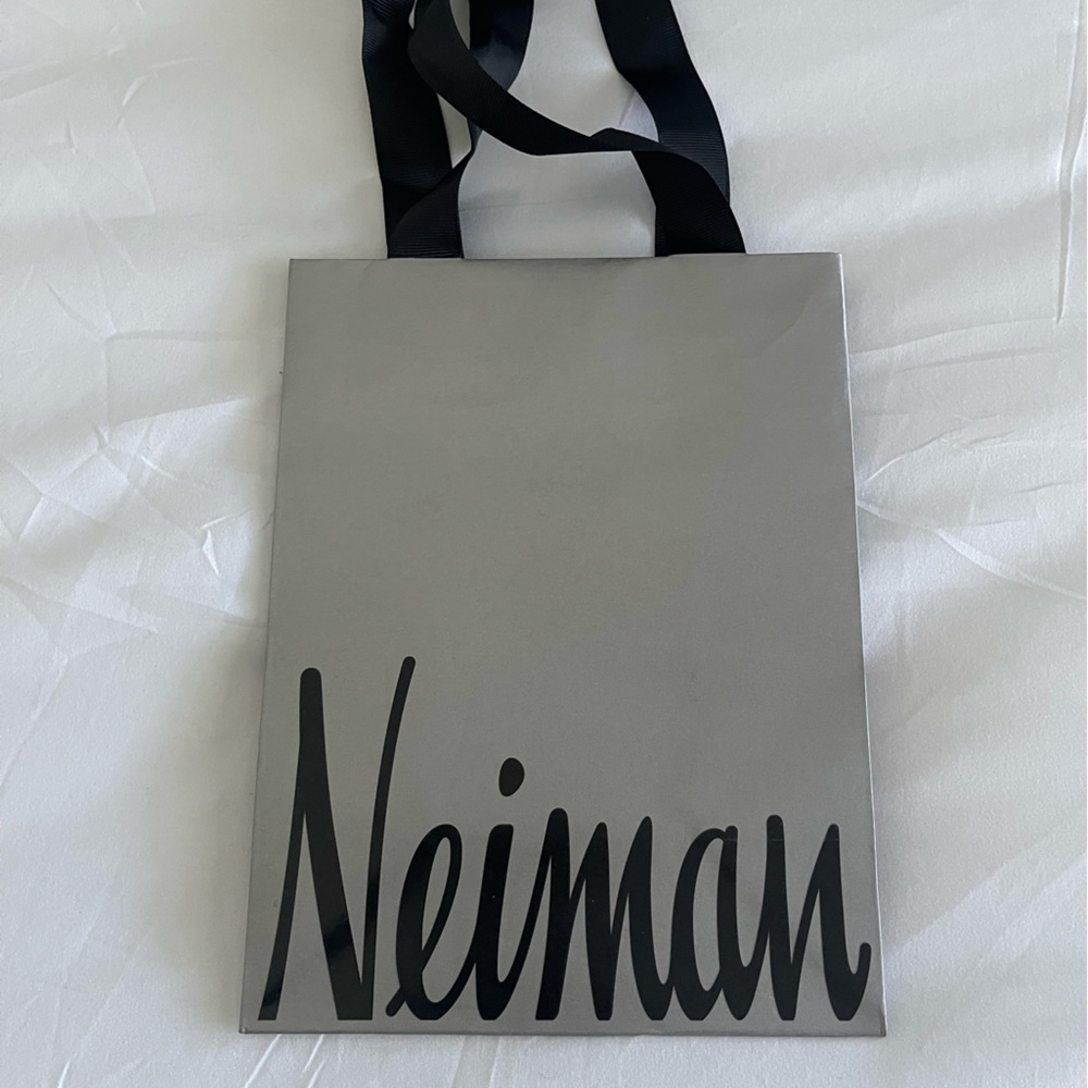 Neiman Marcus gift bag